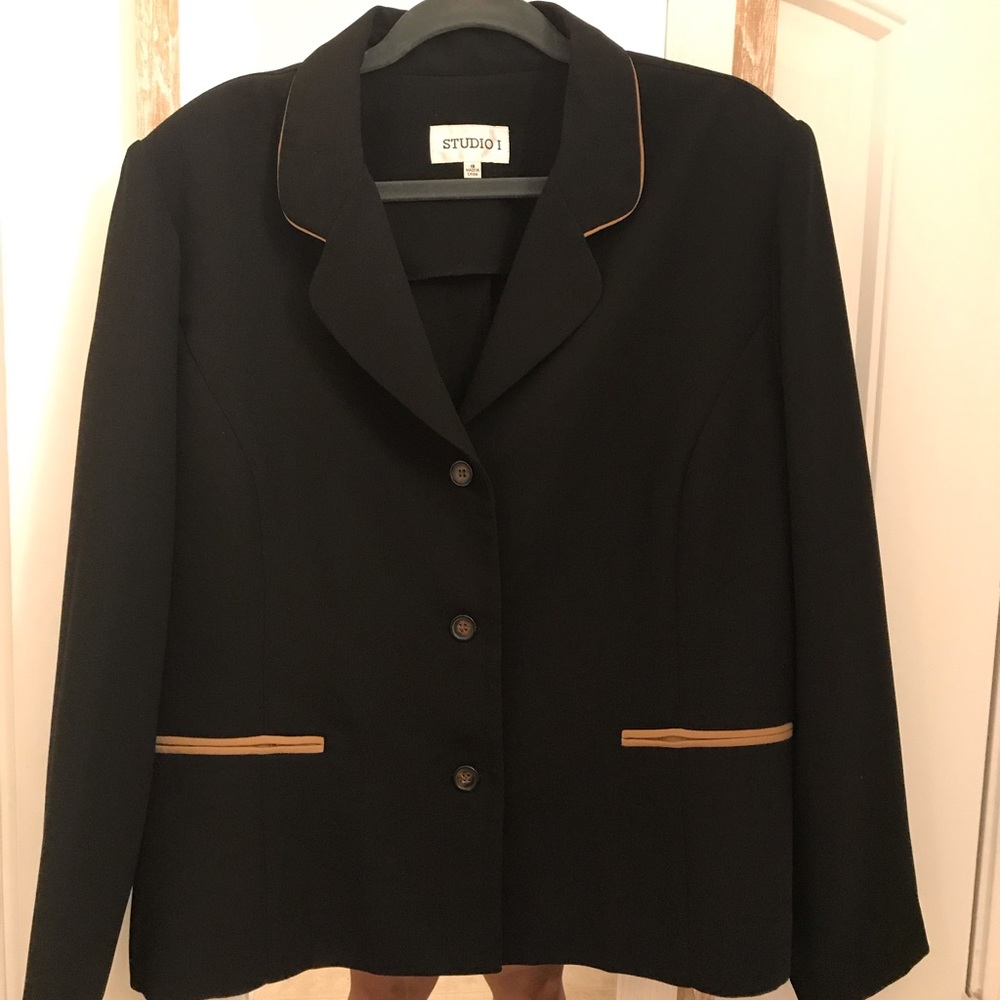 Black Blazer